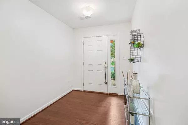 Bristow, VA 20136,11933 JADE LAKE LN