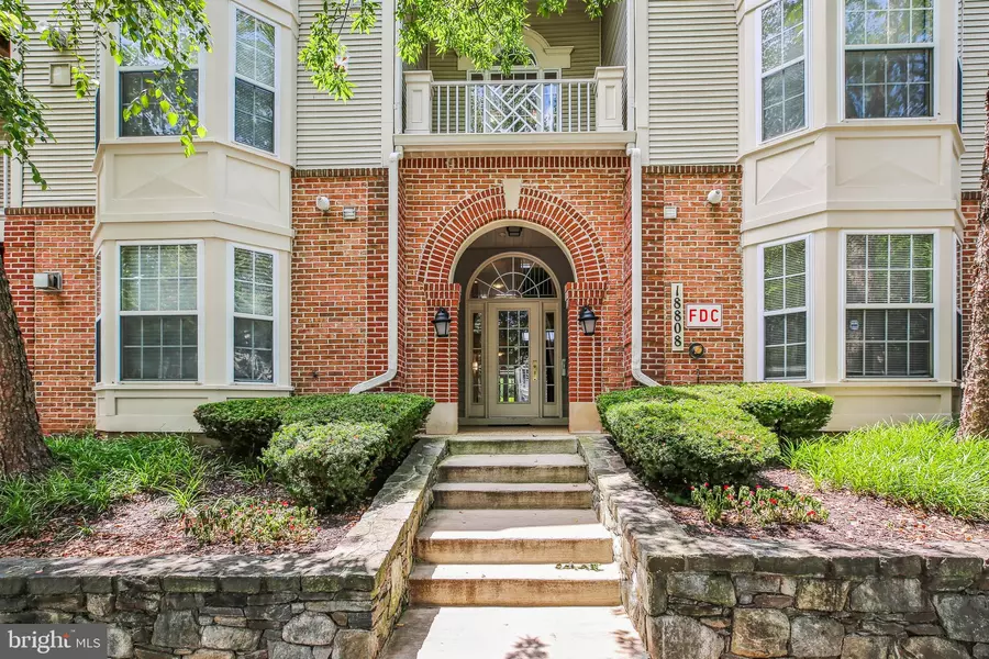 18808 SPARKLING WATER DR #16-202, Germantown, MD 20874