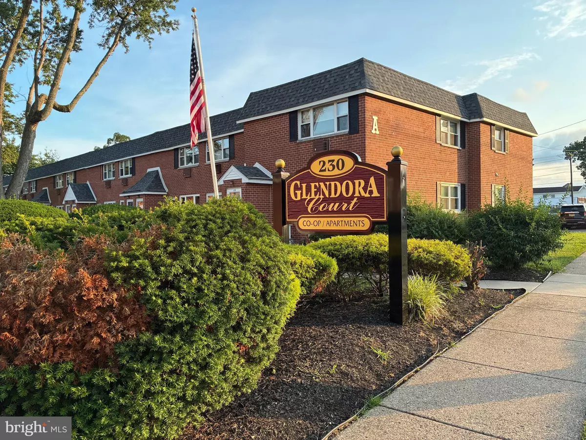 Glendora, NJ 08029,230 E. EVESHAM RD #B6