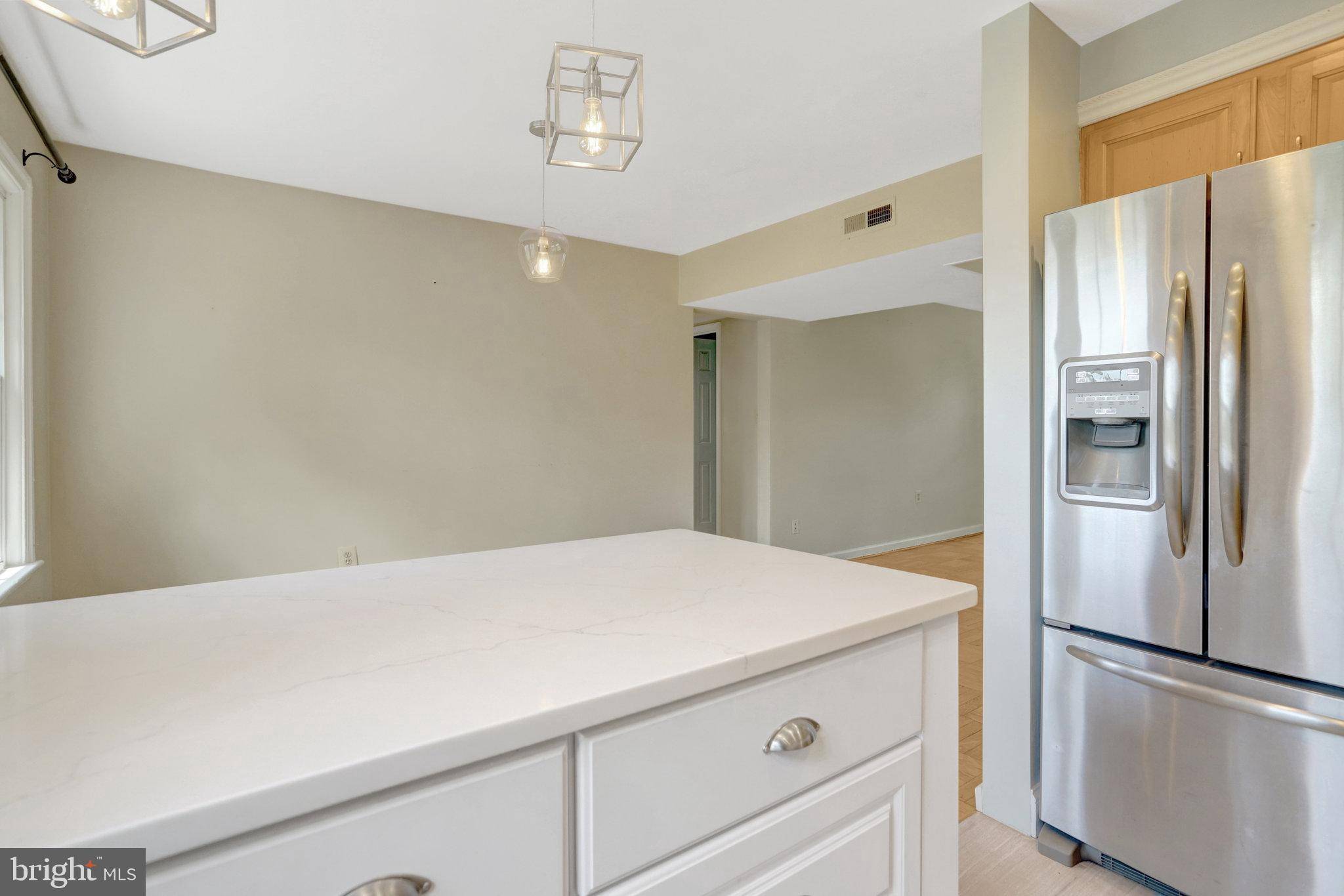 Alexandria, VA 22307,1107 BELLE VIEW BLVD #C2