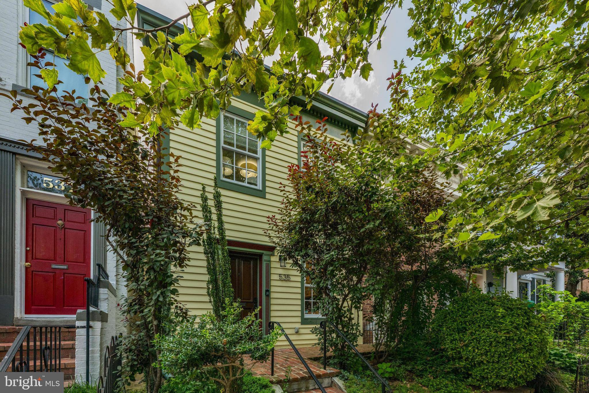 535 6TH ST SE, Washington, DC 20003