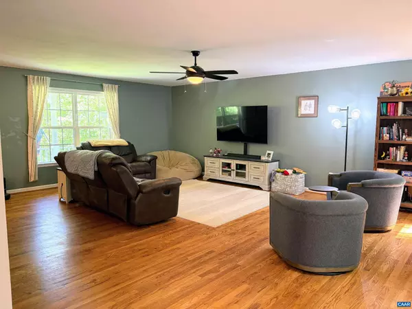 Barboursville, VA 22923,222 WHITE CEDAR RD