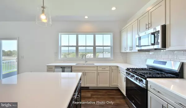 Carlisle, PA 17013,111 BLUE MOUNTAIN BLVD