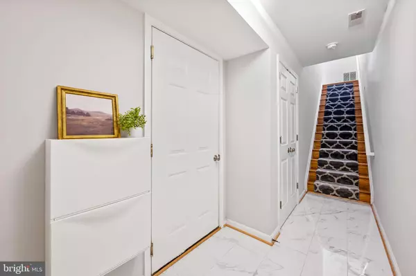 Baltimore, MD 21224,534 CANTON CT