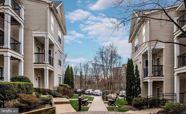 Fairfax, VA 22030,11399 ARISTOTLE DR #11-302