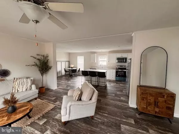 Stroudsburg, PA 18360,209 FAWN VALLEY RD