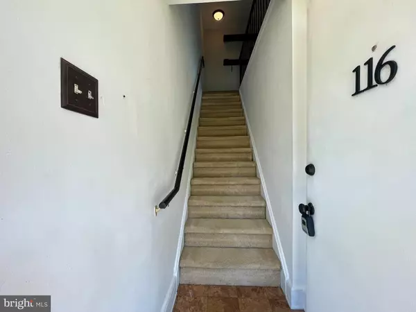 Maple Shade, NJ 08052,810 N FORKLANDING RD #116