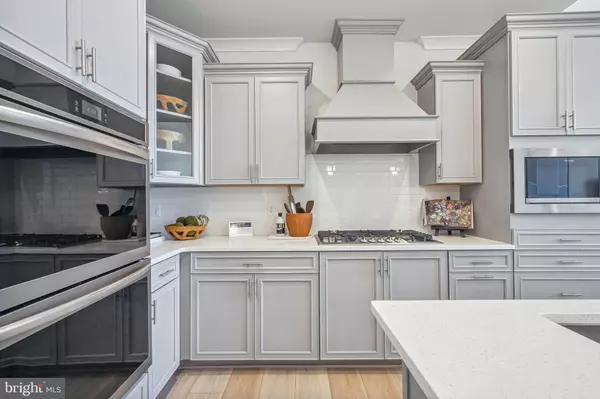 White Plains, MD 20695,10640 GREAT BASIN PL