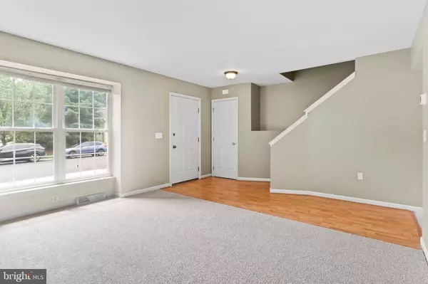 Enola, PA 17025,36 WOODMYRE LN