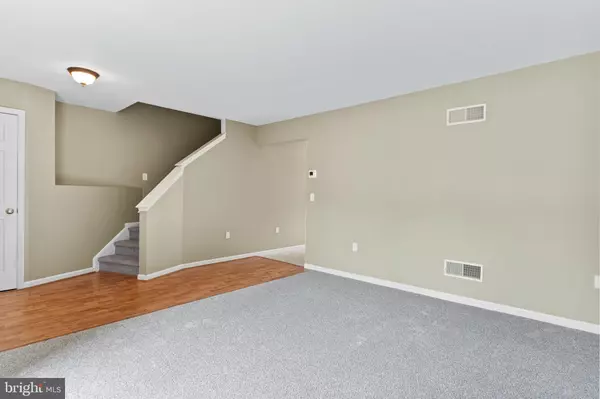 Enola, PA 17025,36 WOODMYRE LN