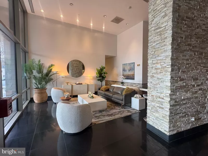 105-UNIT CHRISTINA LNDG #602, Wilmington, DE 19801