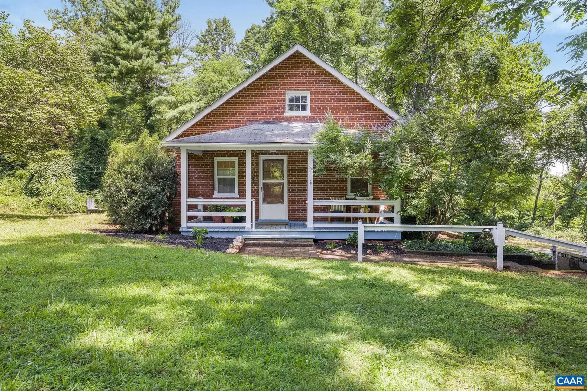 Charlottesville, VA 22903,3962 IVY RD