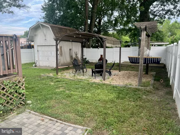 Pennsauken, NJ 08109,7235 MARION AVE