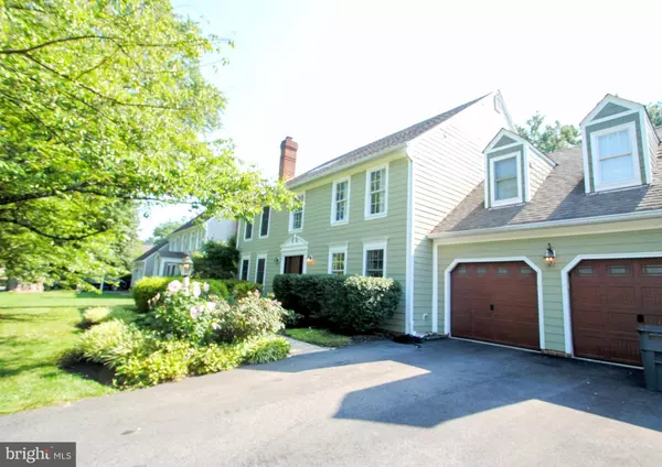 1506 CHAIN BRIDGE CT, Mclean, VA 22101
