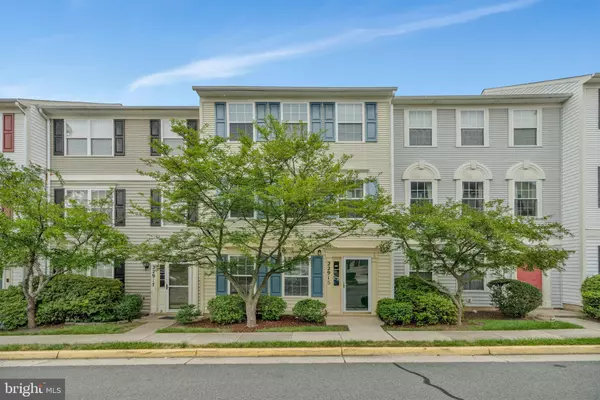22915 REGENT TER, Sterling, VA 20166
