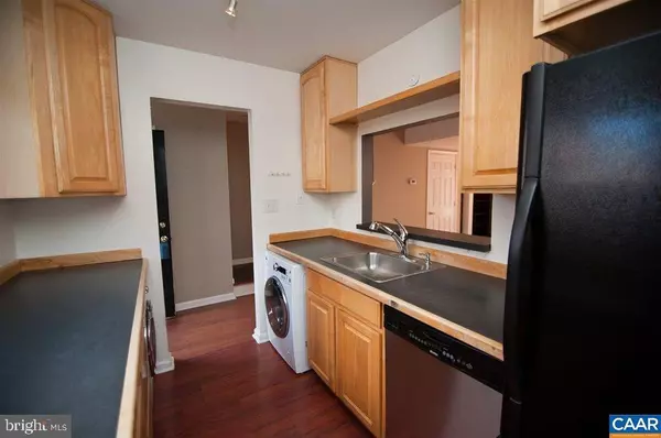 Charlottesville, VA 22901,1566 GARDEN CT