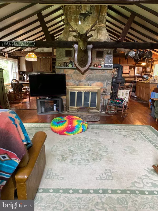 Madison, VA 22727,2188 WHIPPOORWILL RD