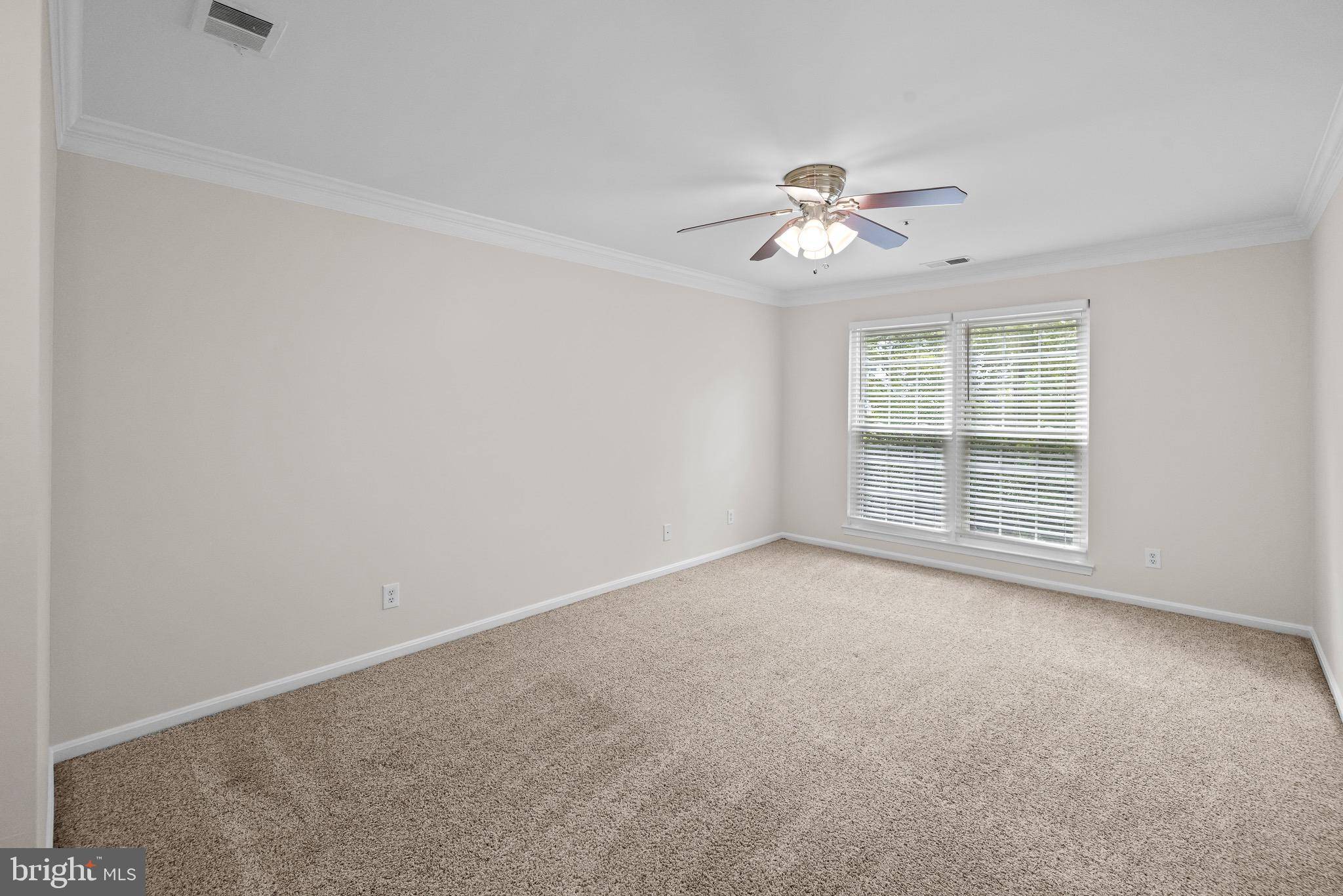 Alexandria, VA 22304,244 S REYNOLDS ST #405