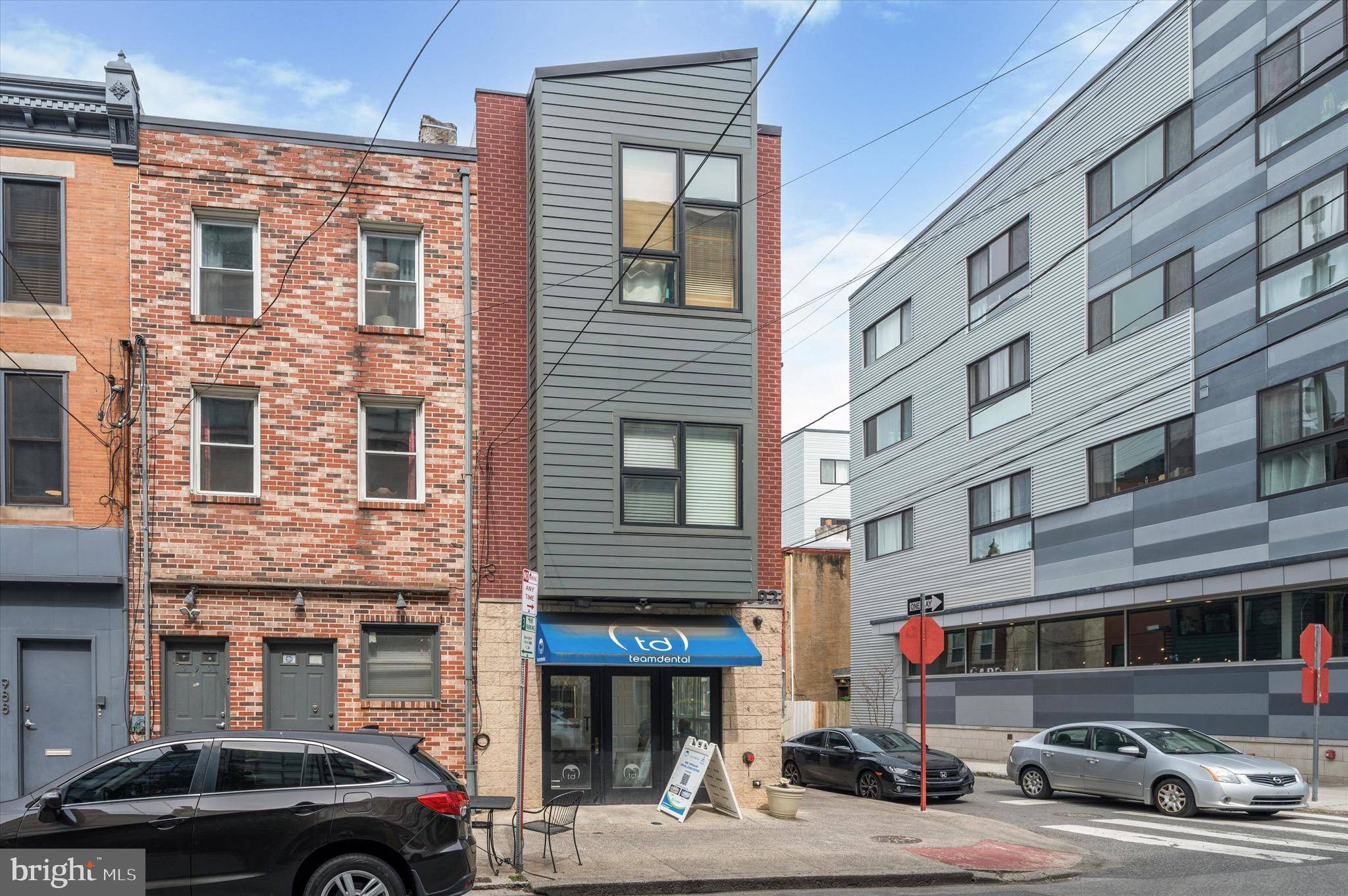 Philadelphia, PA 19123,990-92 N 2ND ST