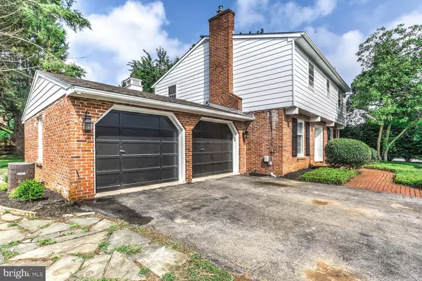 Lancaster, PA 17601,1909 NORTHBROOK DR