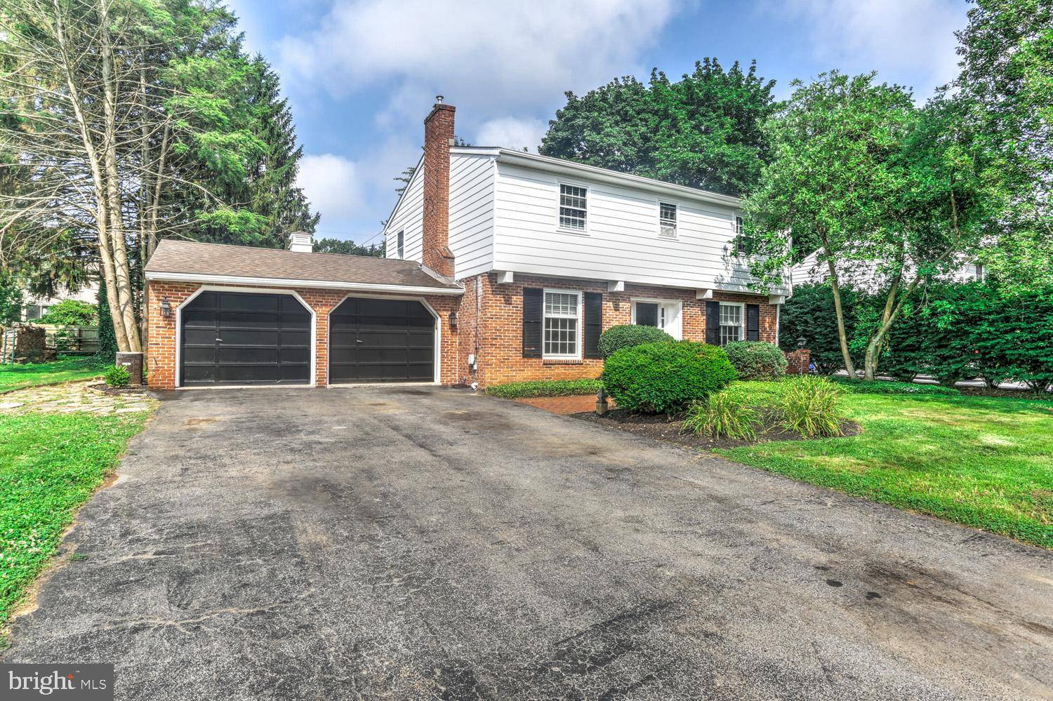 Lancaster, PA 17601,1909 NORTHBROOK DR