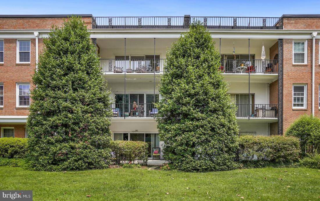Chevy Chase, MD 20815,3535 CHEVY CHASE LAKE DR #310