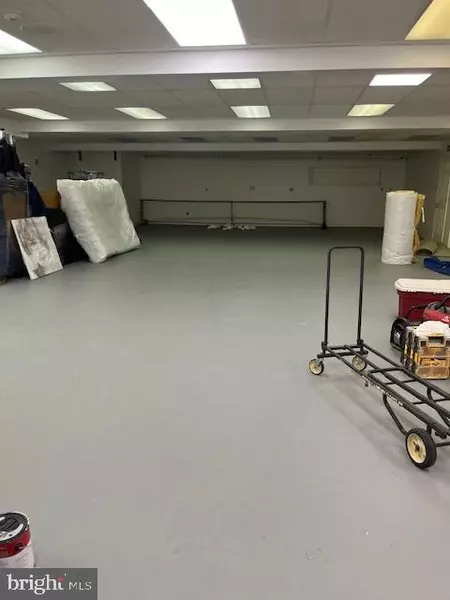 351 S POTOMAC ST, Hagerstown, MD 21740