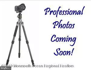 Florence, NJ 08518,10 APPLEGATE DRIVE