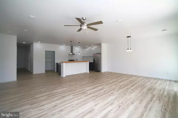 Bellefonte, PA 16823,294 MEADOW FLOWER CIR