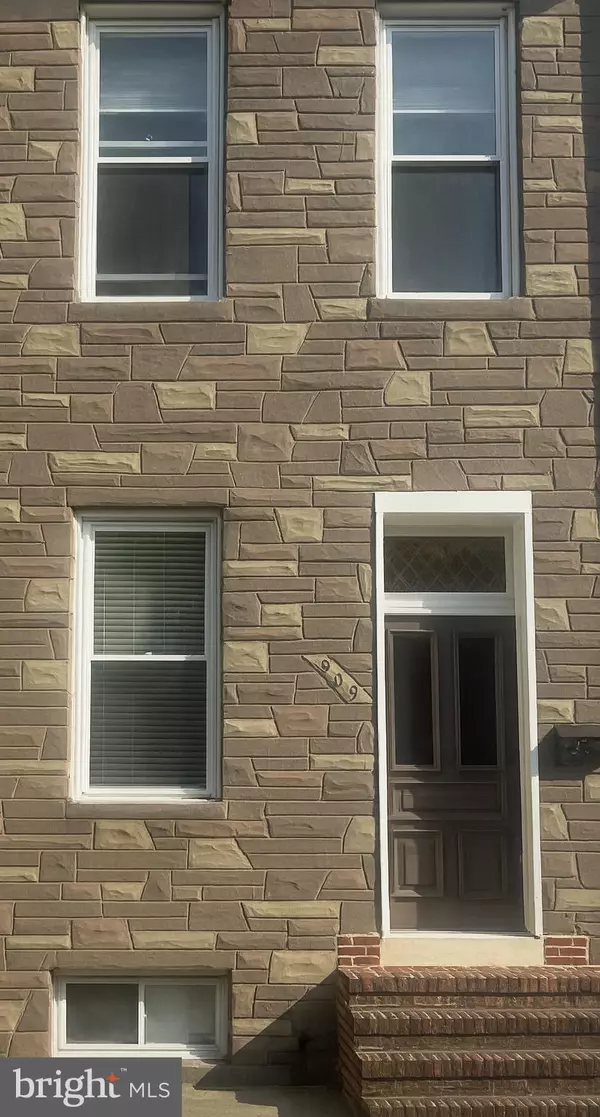 909 STILES ST, Baltimore, MD 21202