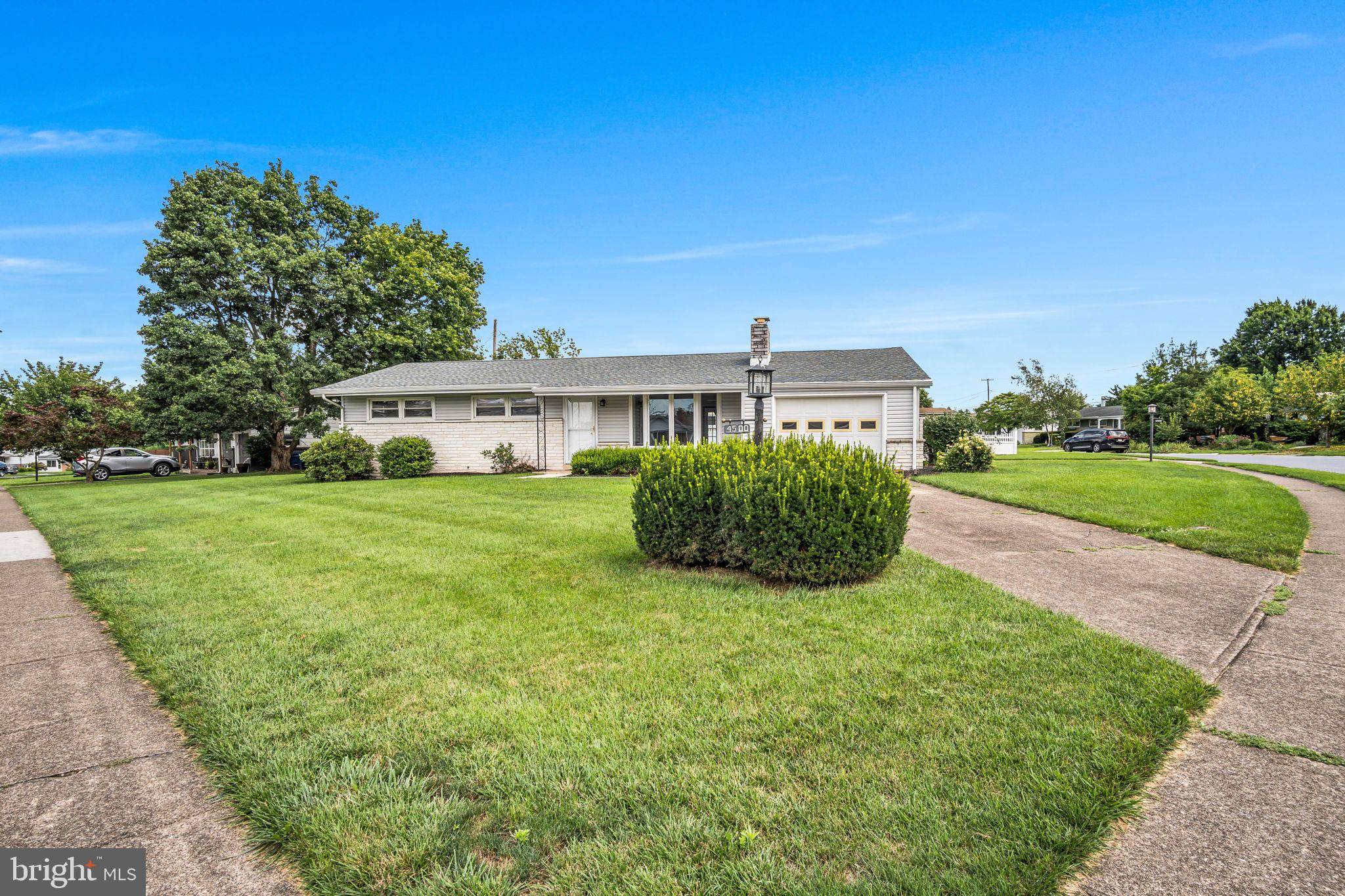 4500 OXFORD RD, Harrisburg, PA 17109