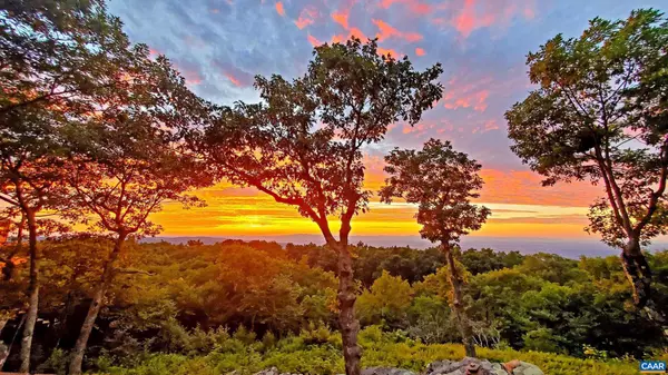 Wintergreen Resort, VA 22967,58 SUMMIT LN