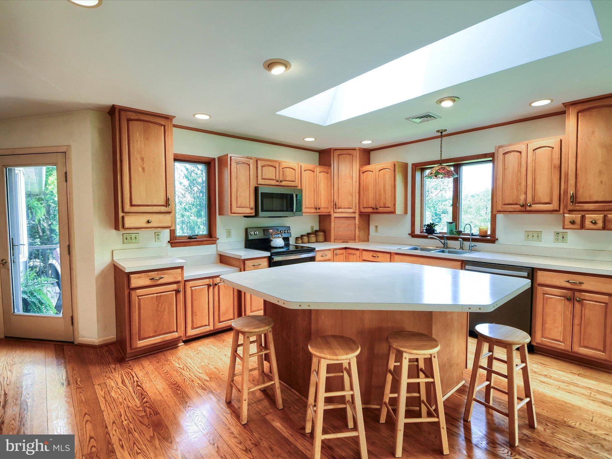 Perkasie, PA 18944,1209 TELEGRAPH RD