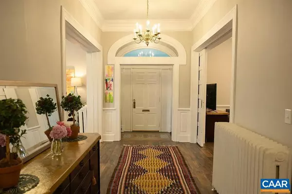 Charlottesville, VA 22902,409 PARK ST