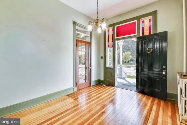 New Market, MD 21774,33 W MAIN ST
