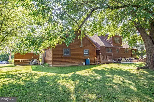 Pennsville, NJ 08070,1 OLD TOLL BRIDGE RD