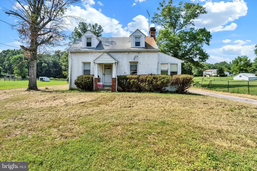 15526 HOLLY GROVE RD, Silver Spring, MD 20905