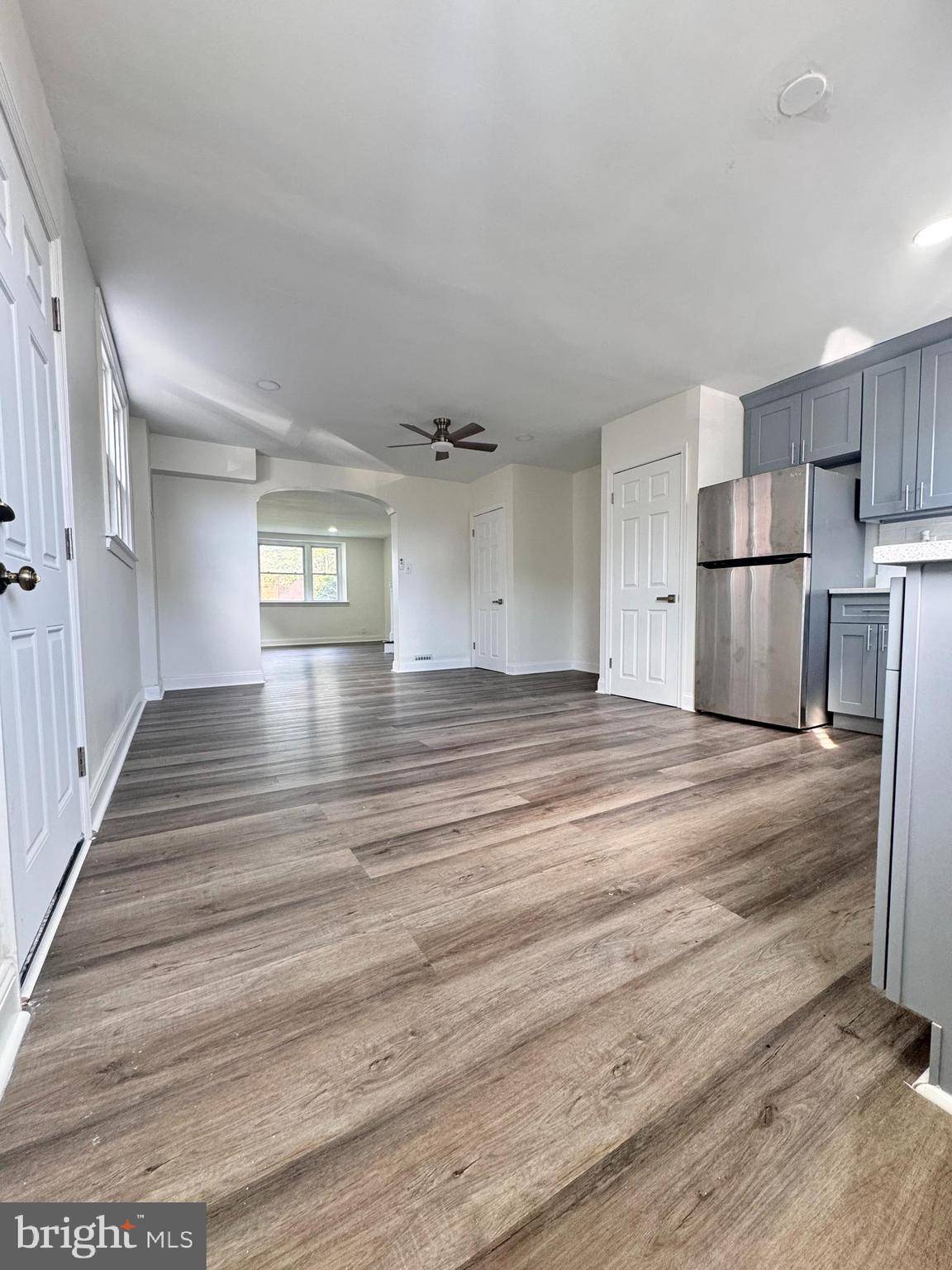1128 LONGSHORE AVE, Philadelphia, PA 19111