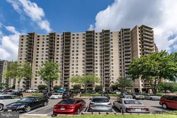 Alexandria, VA 22304,203 YOAKUM PKWY #403