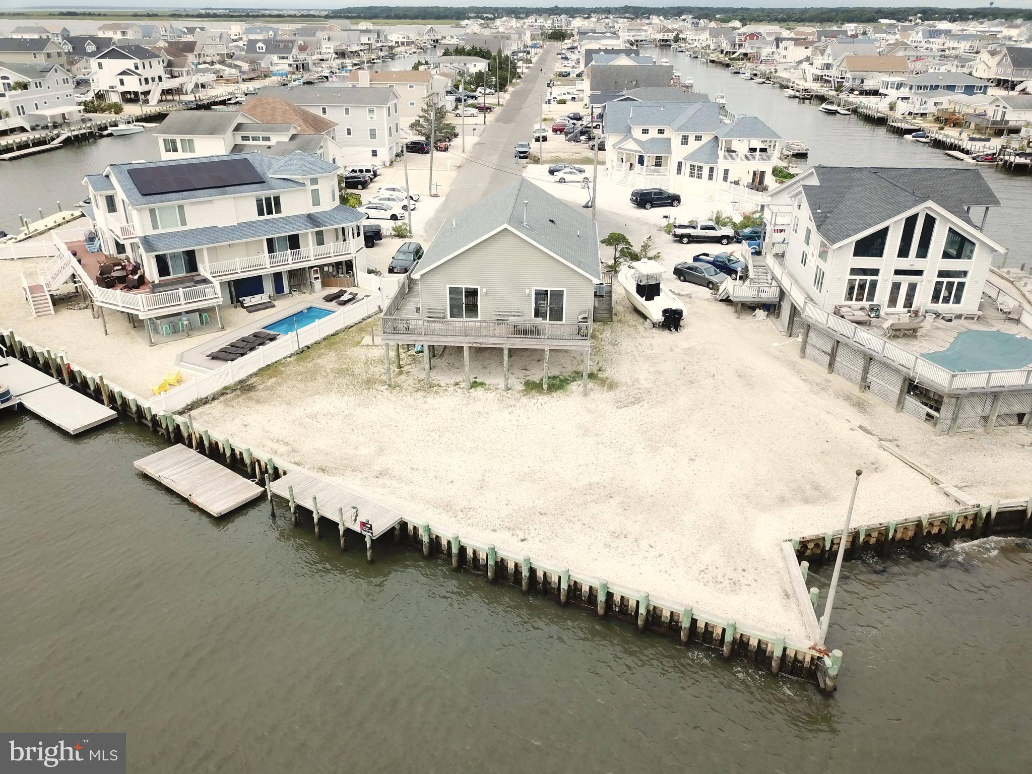 163 FLAMINGO RD, Tuckerton, NJ 08087