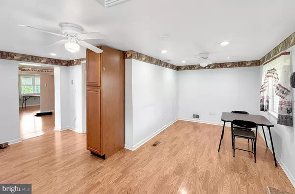 Royersford, PA 19468,804 MAPLE AVE