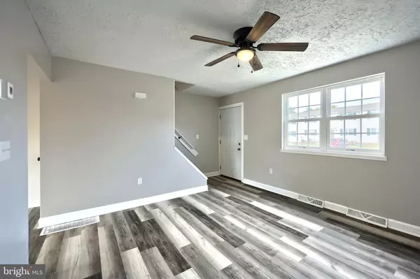 Hanover, PA 17331,183 CENTER ST