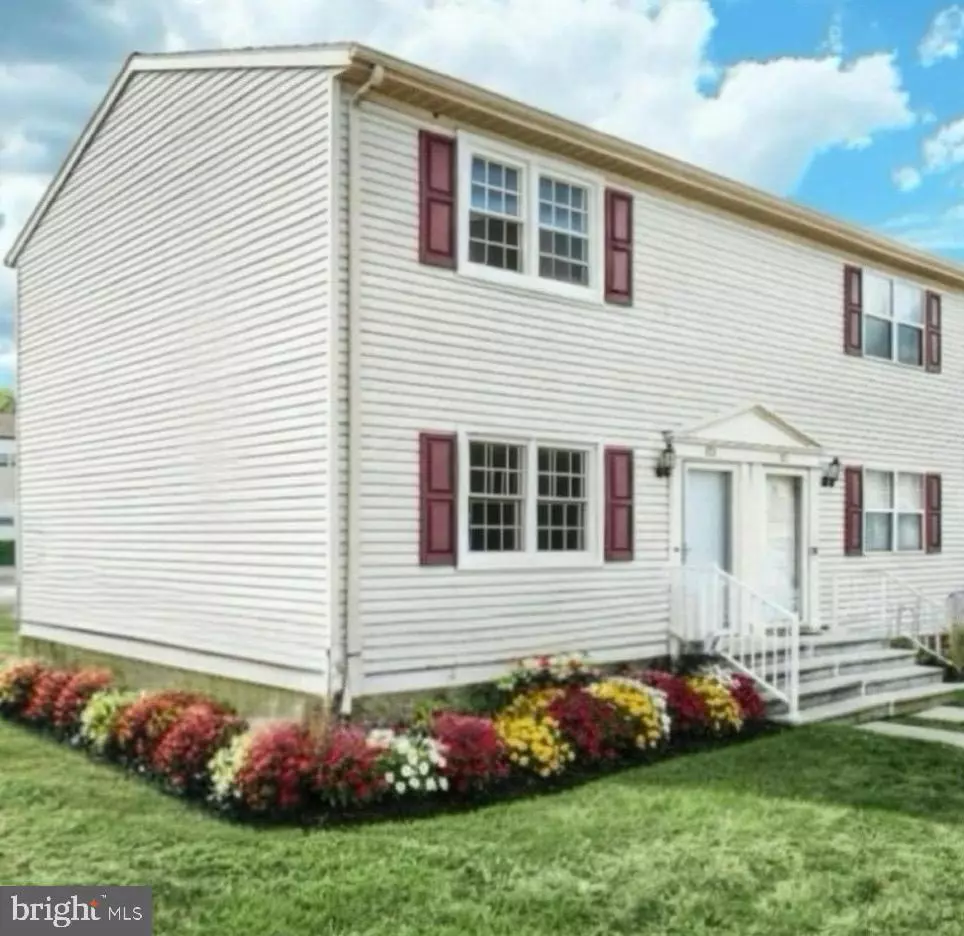 Hanover, PA 17331,183 CENTER ST