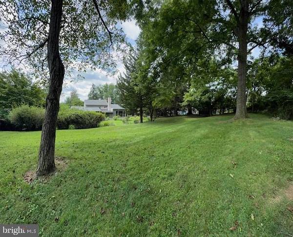 Holland, PA 18966,149 ROCKSVILLE RD