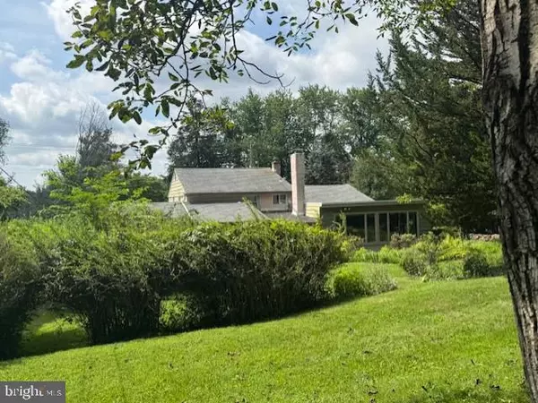 Holland, PA 18966,149 ROCKSVILLE RD