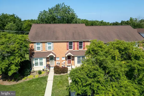 1934 REVOLUTIONARY CT, Phoenixville, PA 19460