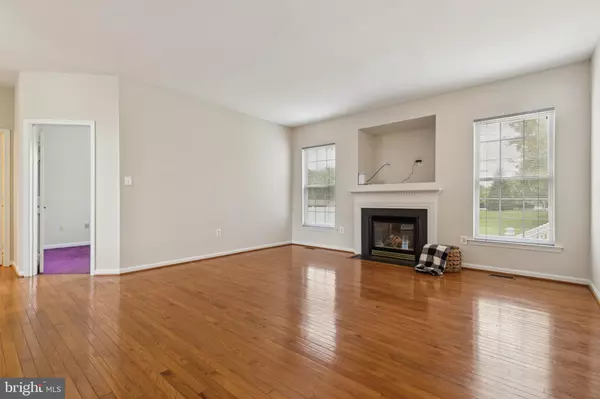 Waldorf, MD 20603,10712 ALYSSA LN