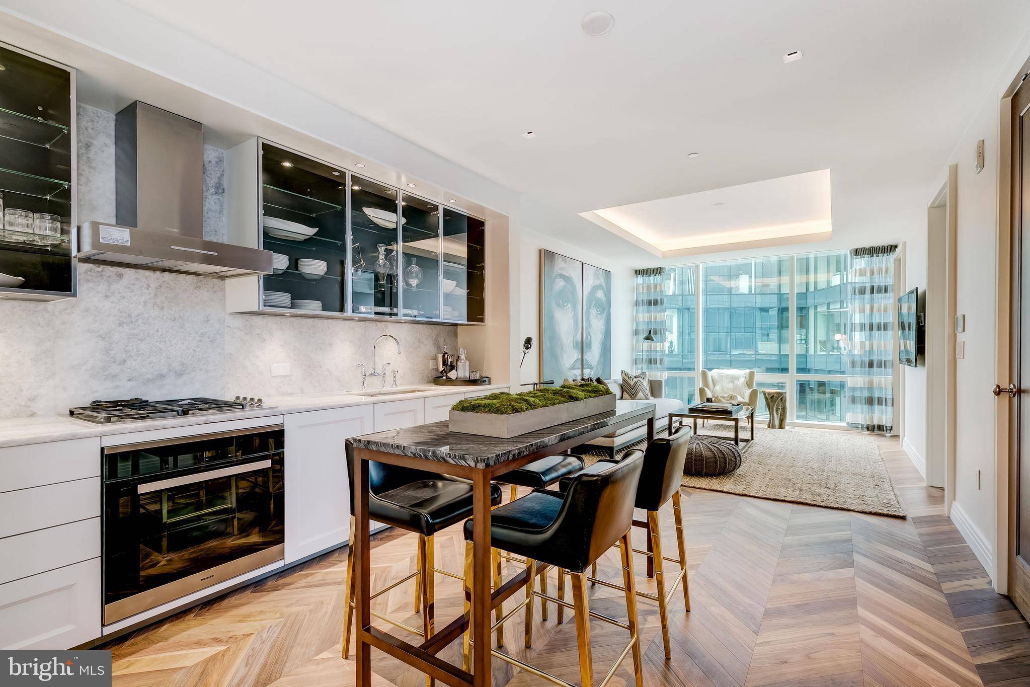 300 INTERNATIONAL DR #2307, Baltimore, MD 21202
