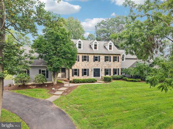 4033 DEVONSHIRE DR, New Hope, PA 18938