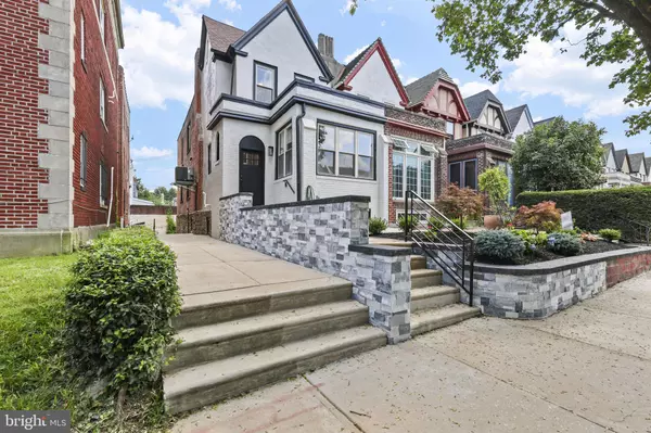Philadelphia, PA 19143,4910 PINE ST